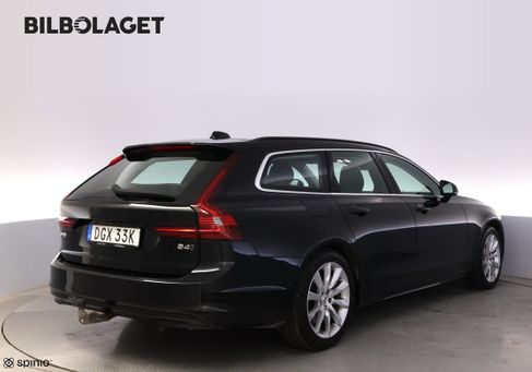 Volvo V90, 2022