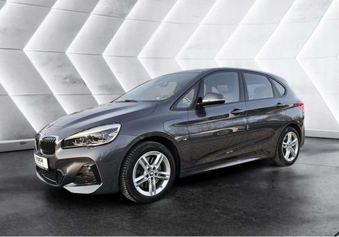 BMW 225, 2019