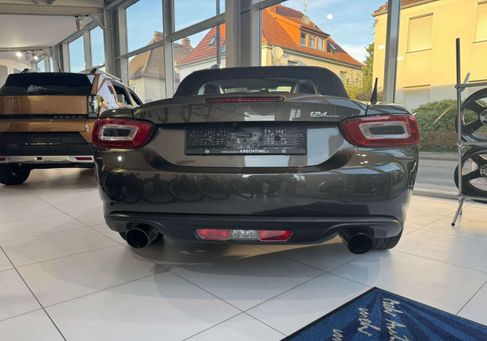 Fiat 124 Spider, 2018
