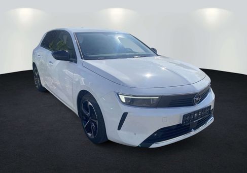 Opel Astra, 2022