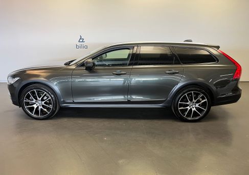 Volvo V90 Cross Country, 2019