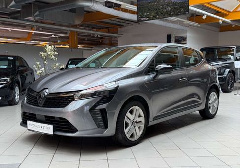 Renault Clio, 2024
