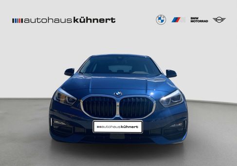 BMW 118, 2022