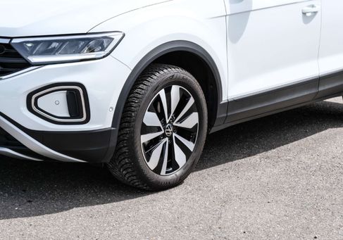 Volkswagen T-Roc, 2023