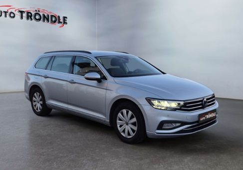 Volkswagen Passat Variant, 2023 3