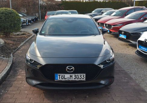 Mazda 3, 2025