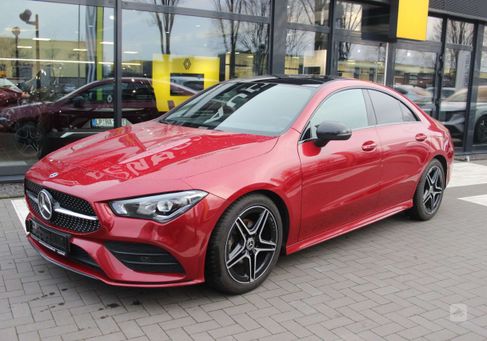 Mercedes-Benz CLA 180, 2021