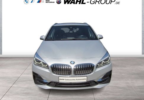BMW 225, 2019