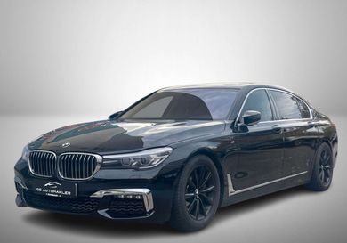 BMW 730, 2017