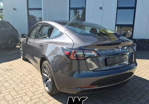Tesla Model 3, 2023 3