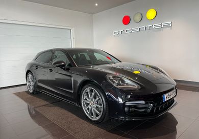 Porsche Panamera, 2023