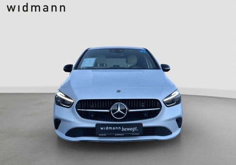 Mercedes-Benz B 200, 2023 2