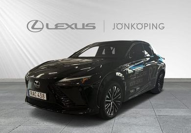 Lexus, 2023