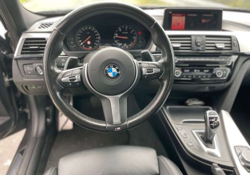 BMW 335, 2018