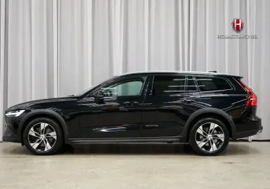 Volvo V60 Cross Country, 2022