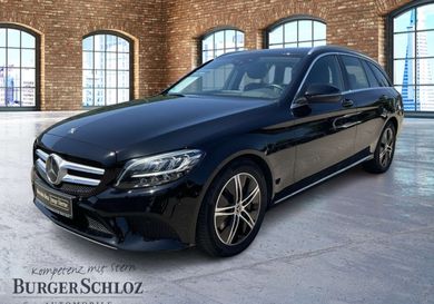 Mercedes-Benz C 300, 2021