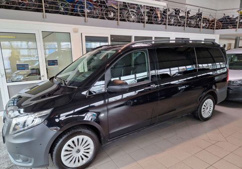 Mercedes-Benz V 220, 2021