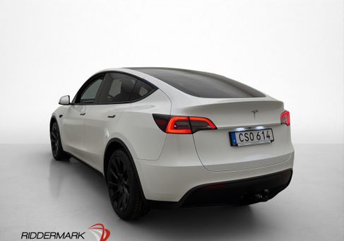 Tesla Model Y, 2023 2