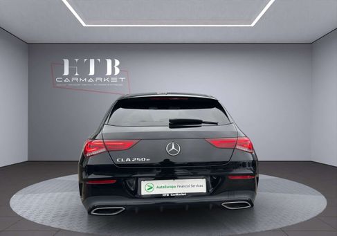 Mercedes-Benz CLA 250, 2022
