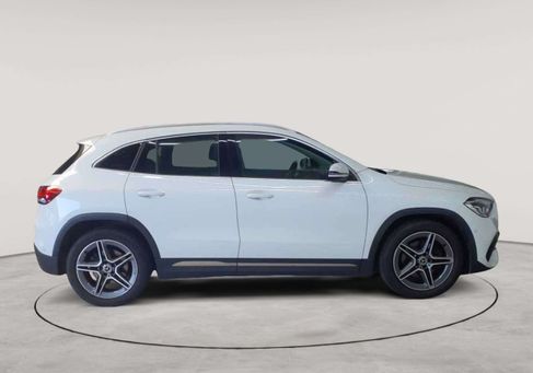 Mercedes-Benz GLA 220, 2023