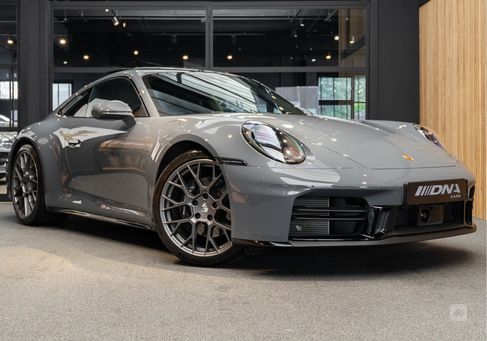 Porsche 992, 2024