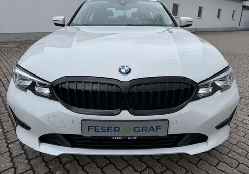 BMW 318, 2021