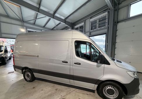 Mercedes-Benz Sprinter, 2021