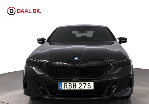 BMW 550, 2025 2