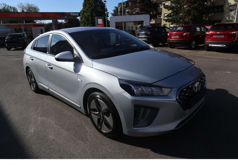 Hyundai IONIQ, 2021 3