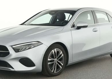 Mercedes-Benz A 180, 2025