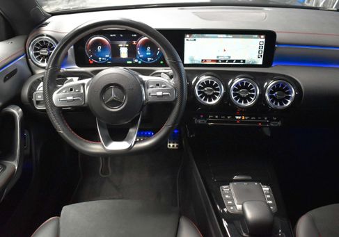 Mercedes-Benz CLA 250, 2022