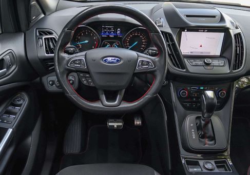 Ford Kuga, 2019