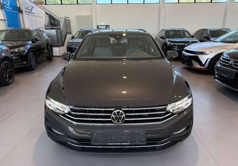 Volkswagen Passat Variant, 2023 2