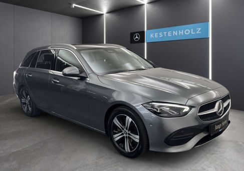 Mercedes-Benz C 200, 2022