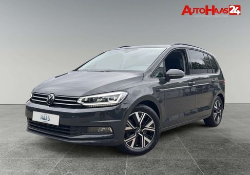 Volkswagen Touran, 2024 3