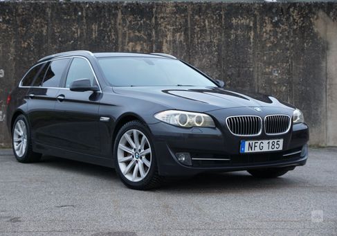 BMW 530, 2013