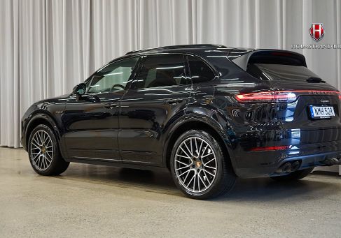 Porsche Cayenne, 2021