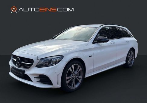 Mercedes-Benz C 300, 2021 3