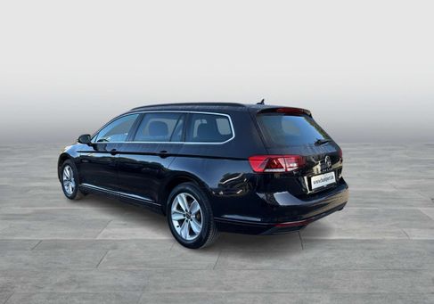 Volkswagen Passat Variant, 2023 3