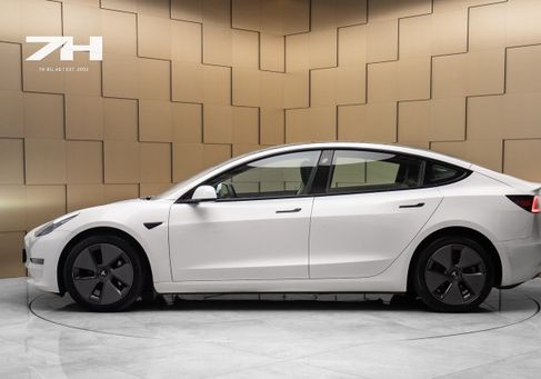 Tesla Model 3, 2023 2