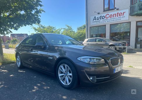 BMW 523, 2011