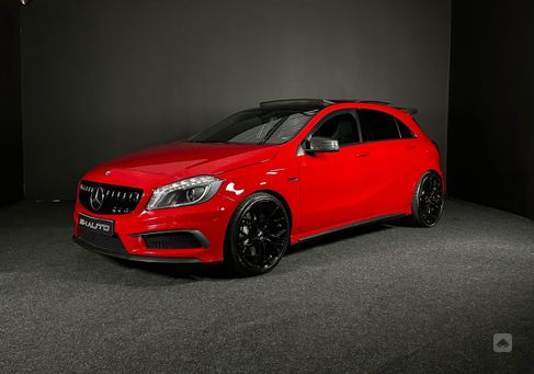 Mercedes-Benz A 45 AMG, 2015