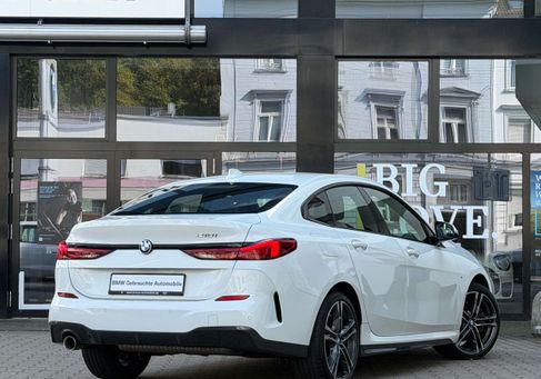 BMW 218, 2022 2