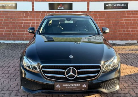 Mercedes-Benz E 220, 2019 2