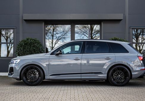 Audi SQ7, 2025