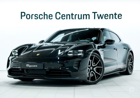 Porsche Taycan, 2022