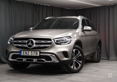 Mercedes-Benz GLC 300, 2022