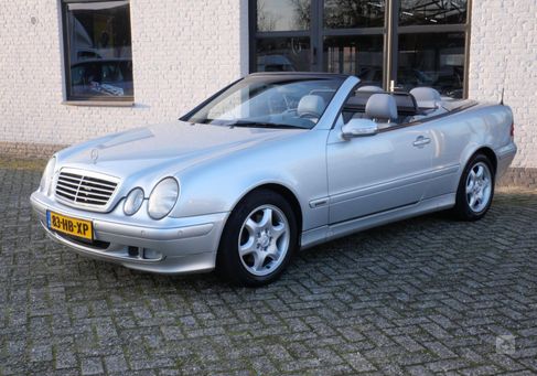 Mercedes-Benz CLK 200, 2001