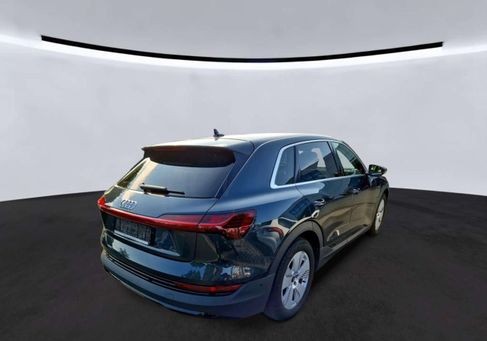 Audi e-tron, 2022 2