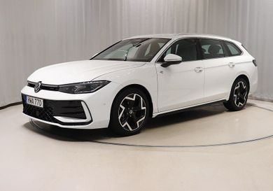 Volkswagen Passat Variant, 2025